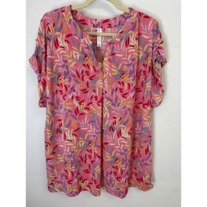 Dear Scarlett Womens 2X Pink Tropical Leaf Split Neck Button Tab Tunic Top NWT